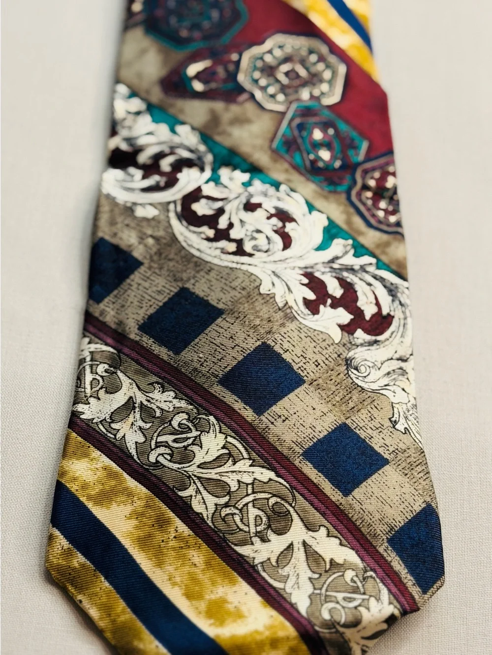 Givenchy Burgundy Navy Gold Patterned Silk Tie